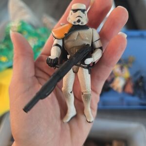 Star Wars Stormtrooper Figure with Black Blaster and Orange Pad